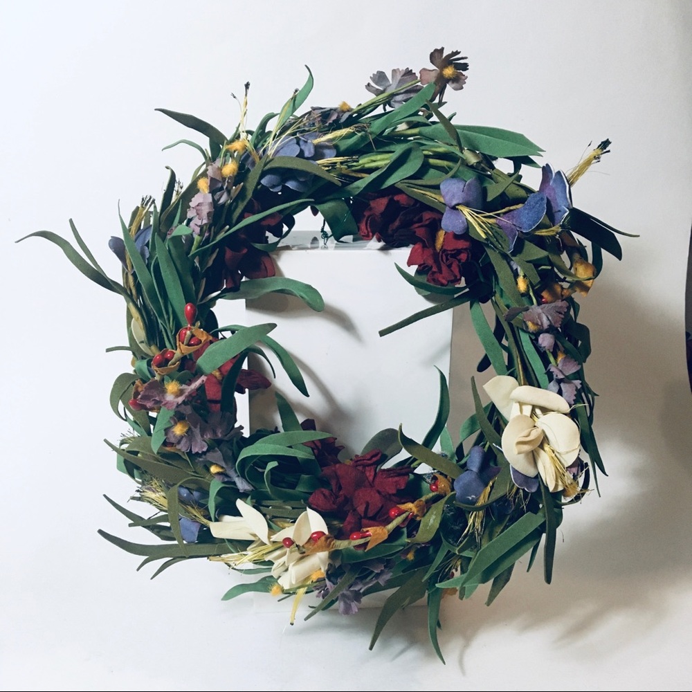 Winter English Garden Floral Wreath